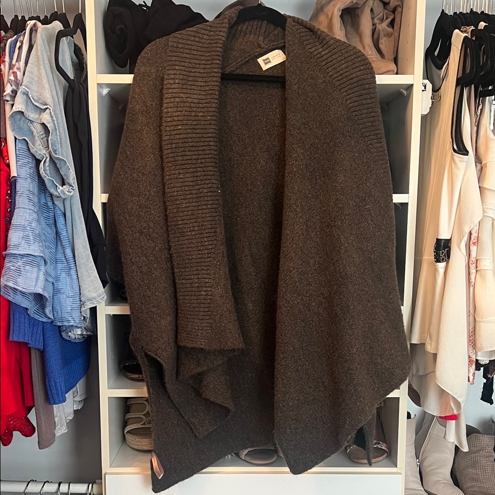Elegant Brown Women's Poncho